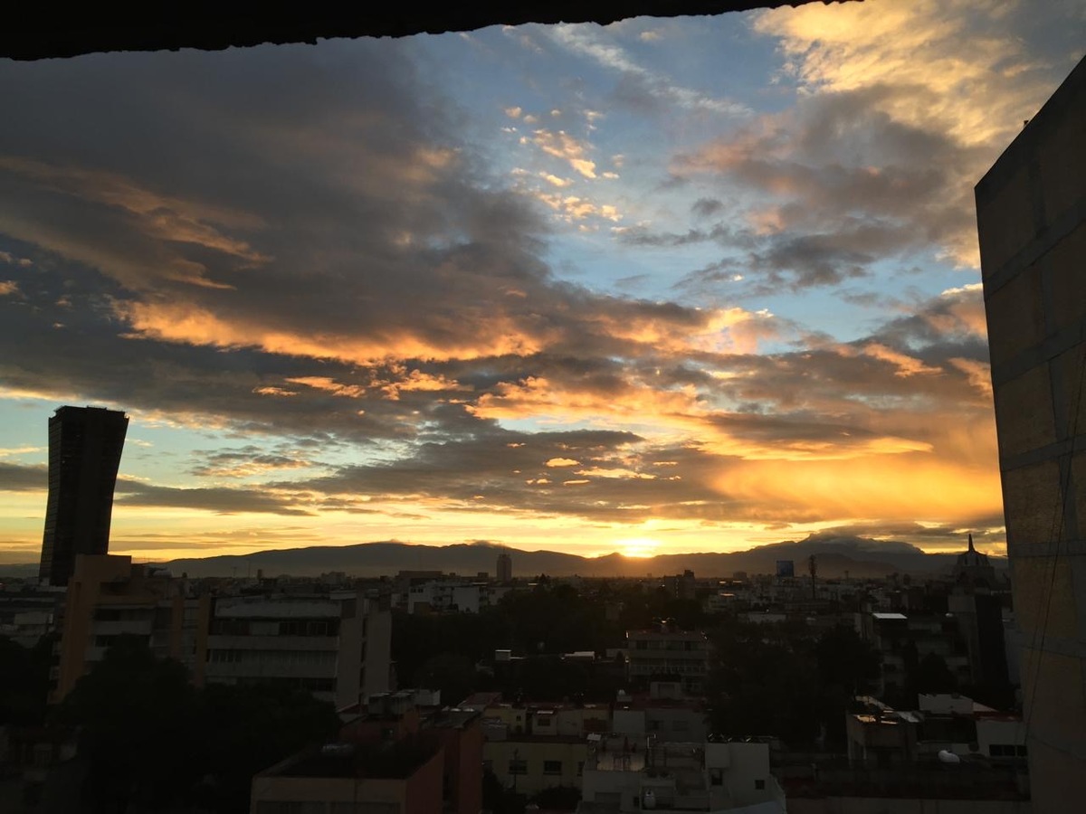 3 de 47: Vista del atardecer desde la sala .