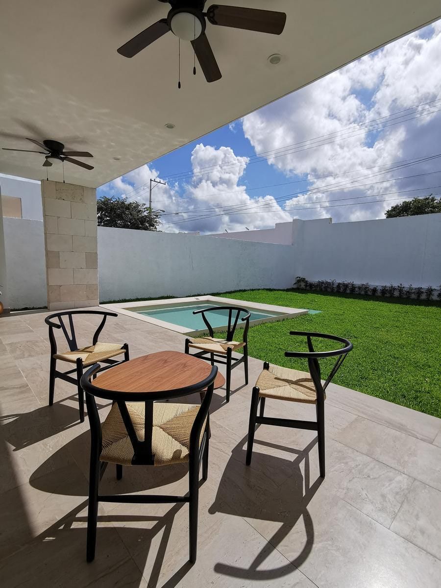 Casa En Venta en Privada Residencial, Equipada en Mérida Yucatán - foto 2