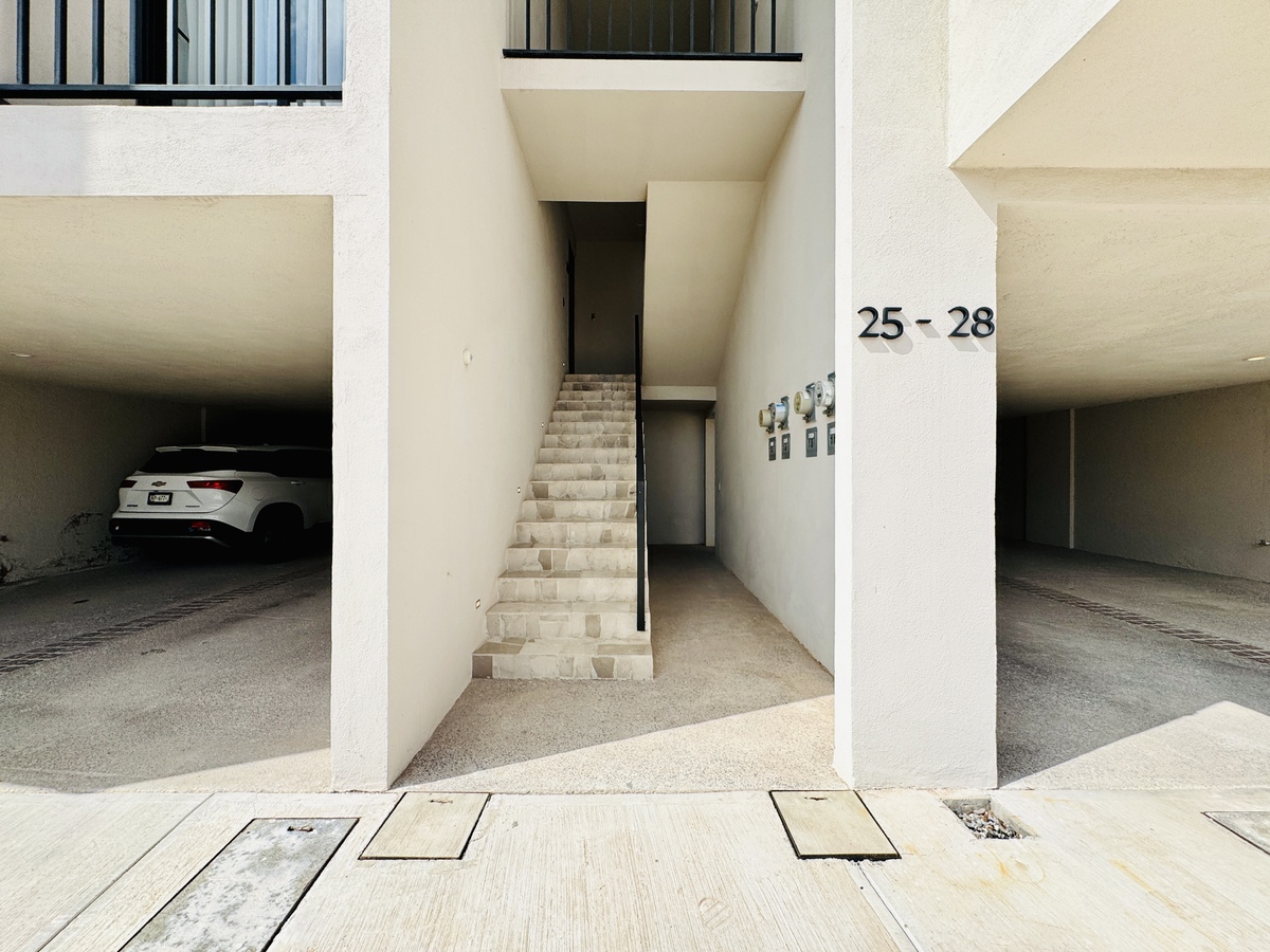 3 of 38: Acceso