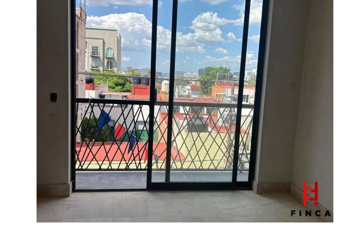 4 de 30