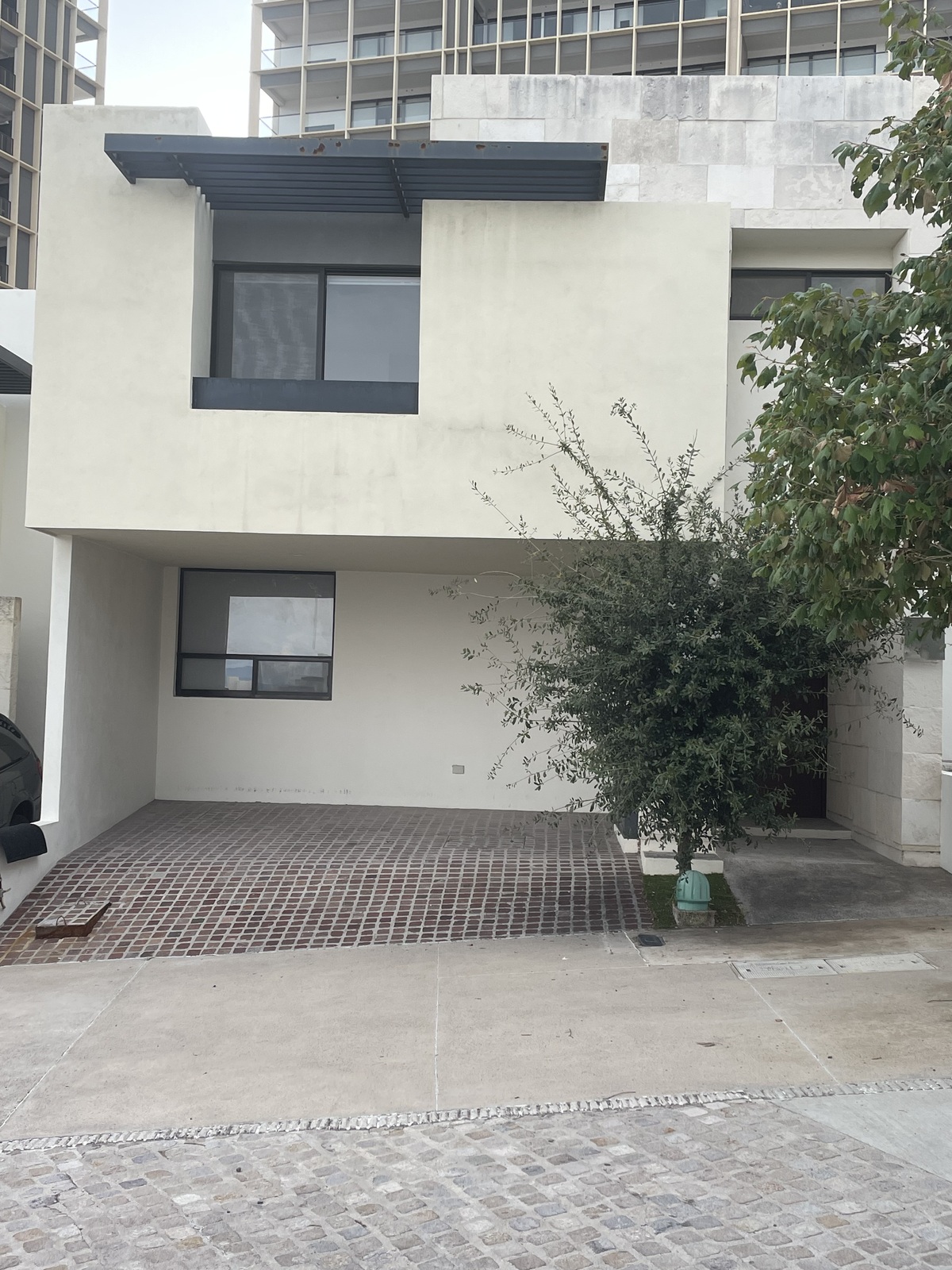 2 de 35: Fachada
