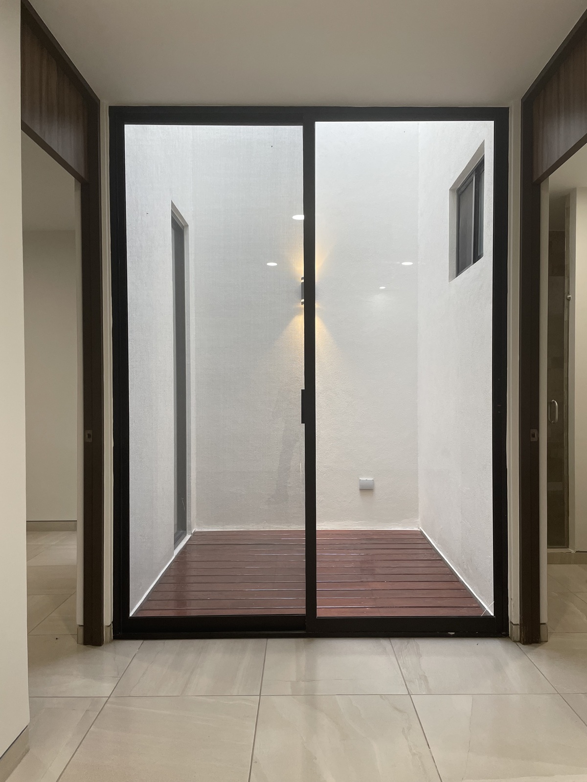 6 de 35: Patio interno