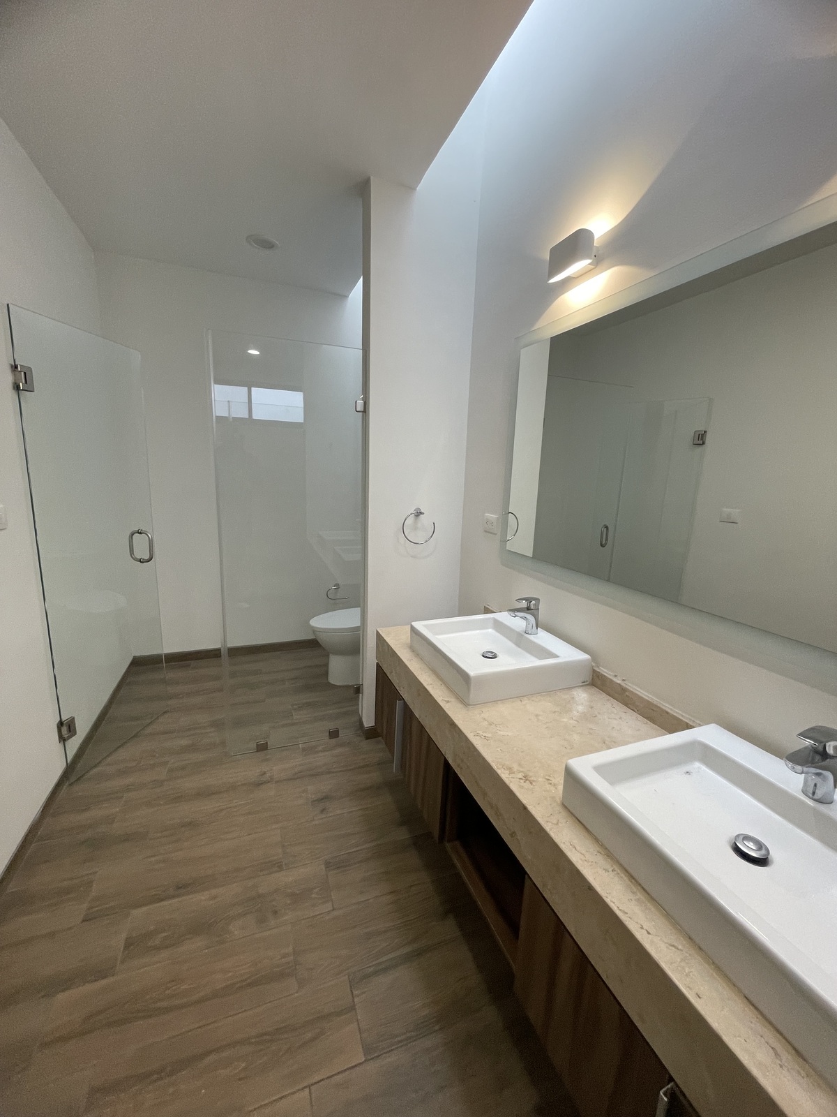 20 de 35: Baño principal