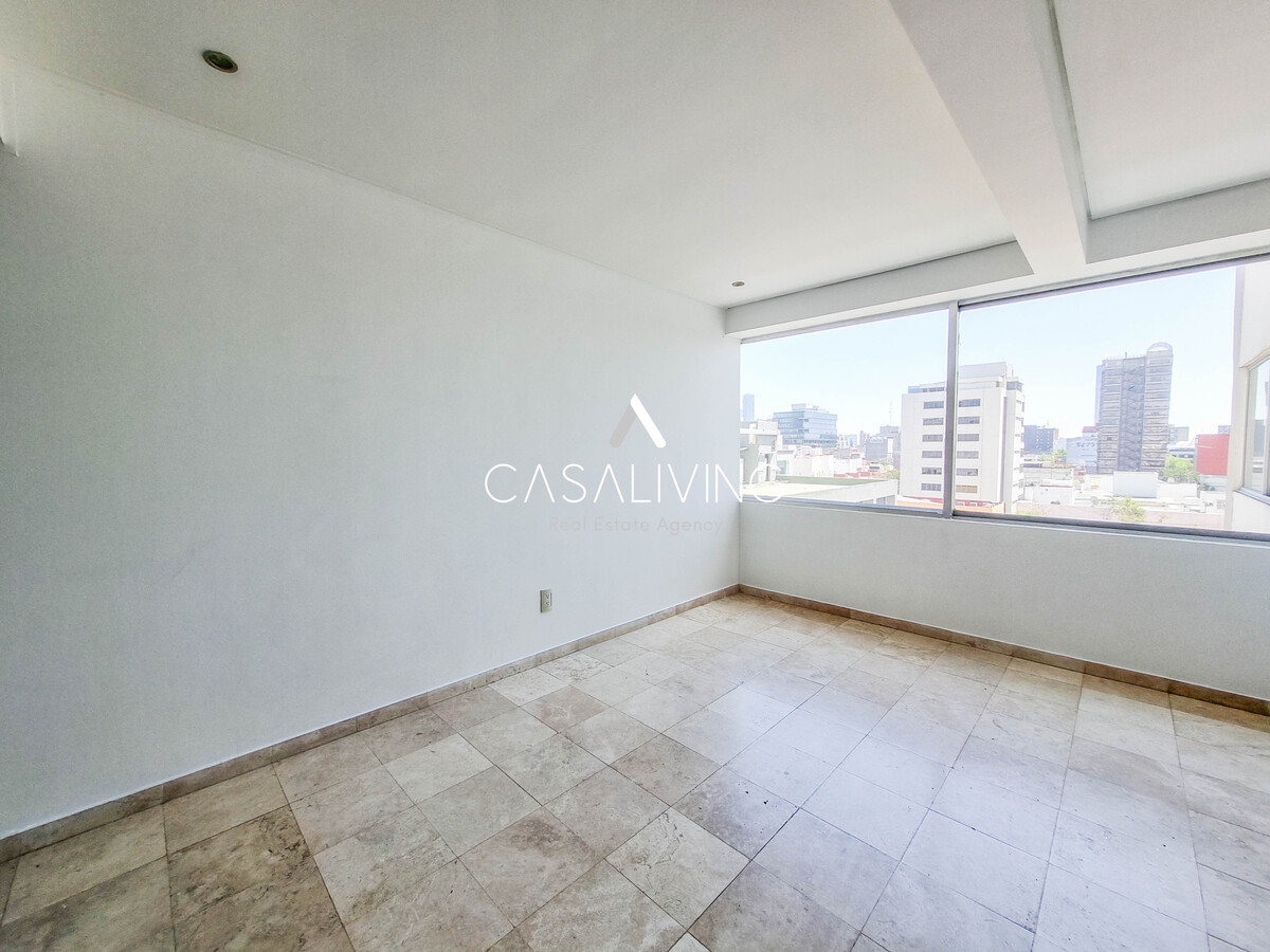 4 de 14: Sala comedor