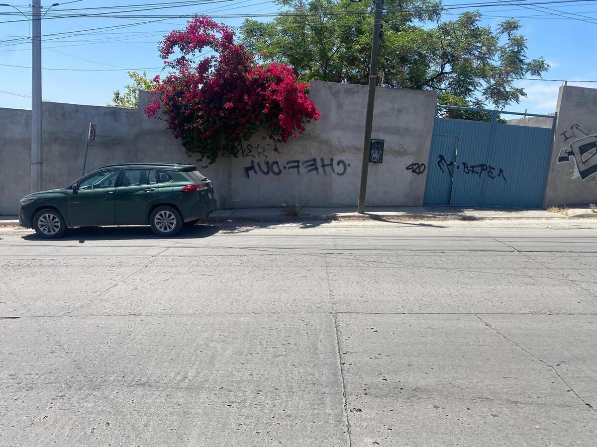 Se vende en terreno en la rampa el Tepeyac - foto 1