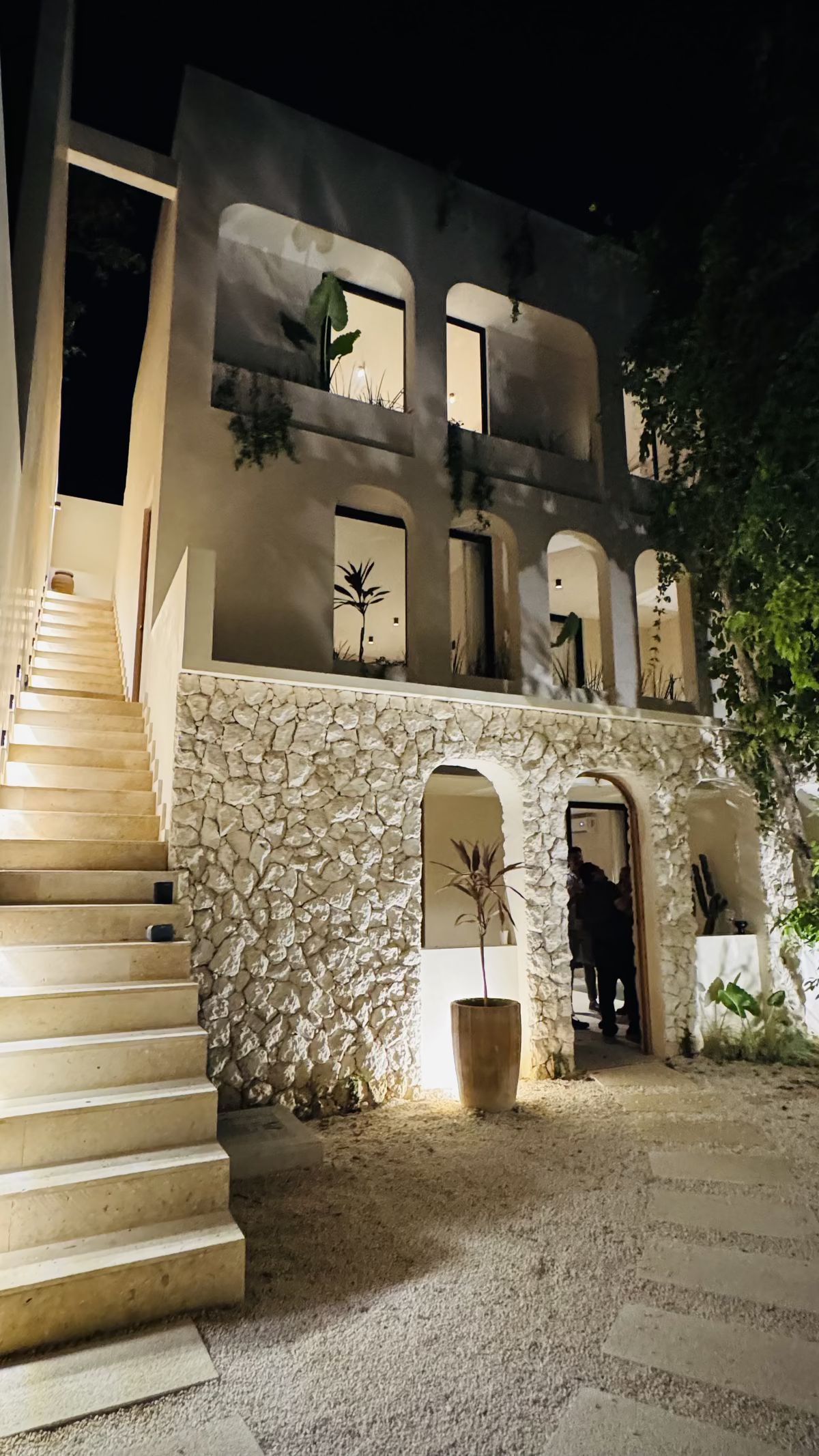 2 of 28: Casa Emilia