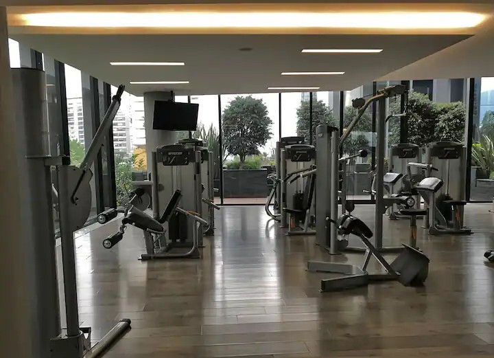 5 de 21: GIMNASIO