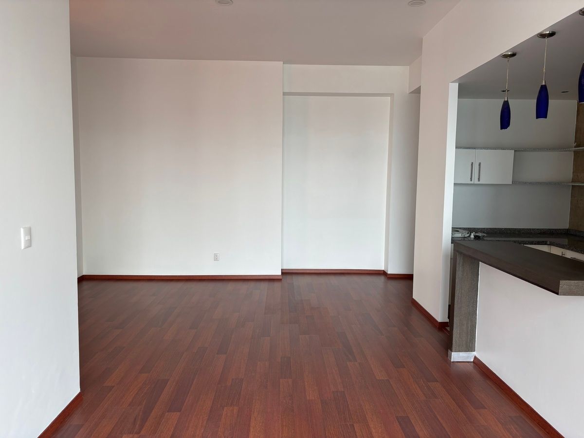 DEPARTAMENTO EN RENTA EN CITY TOWERS