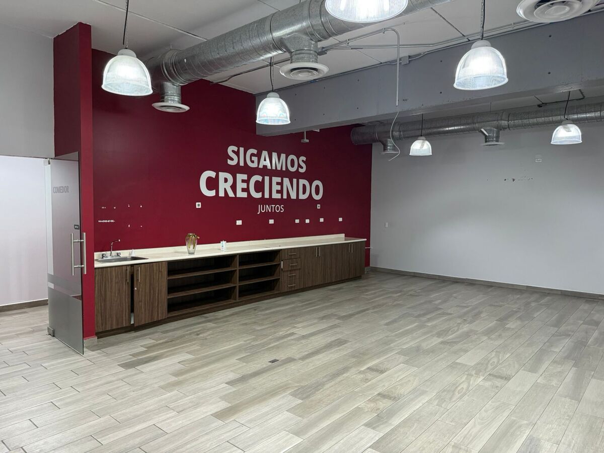 3 de 8