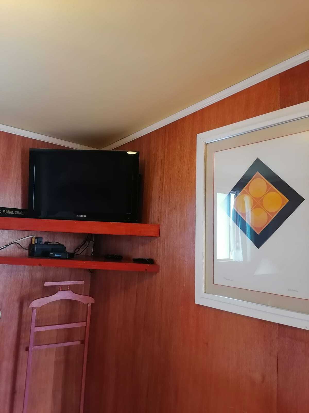 1 of 7