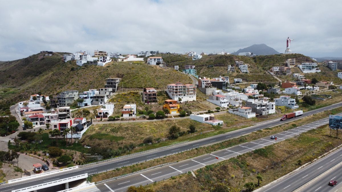 Terreno en Venta, Villas de San Pedro, Rosarito