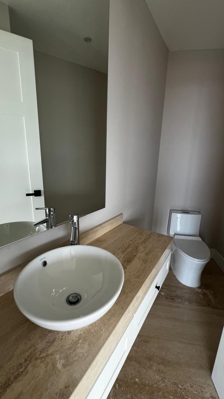 4 de 16: baño visitas