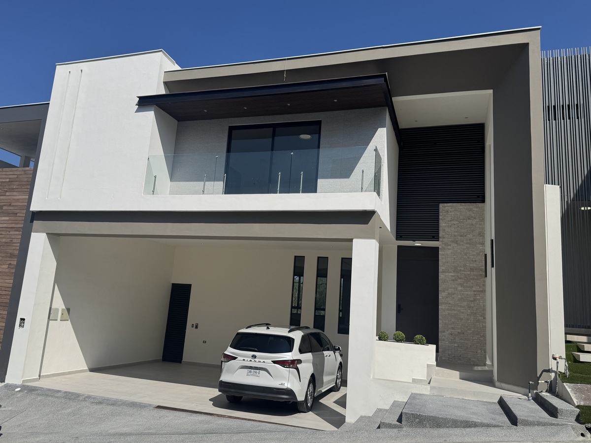 1 de 10: Fachada