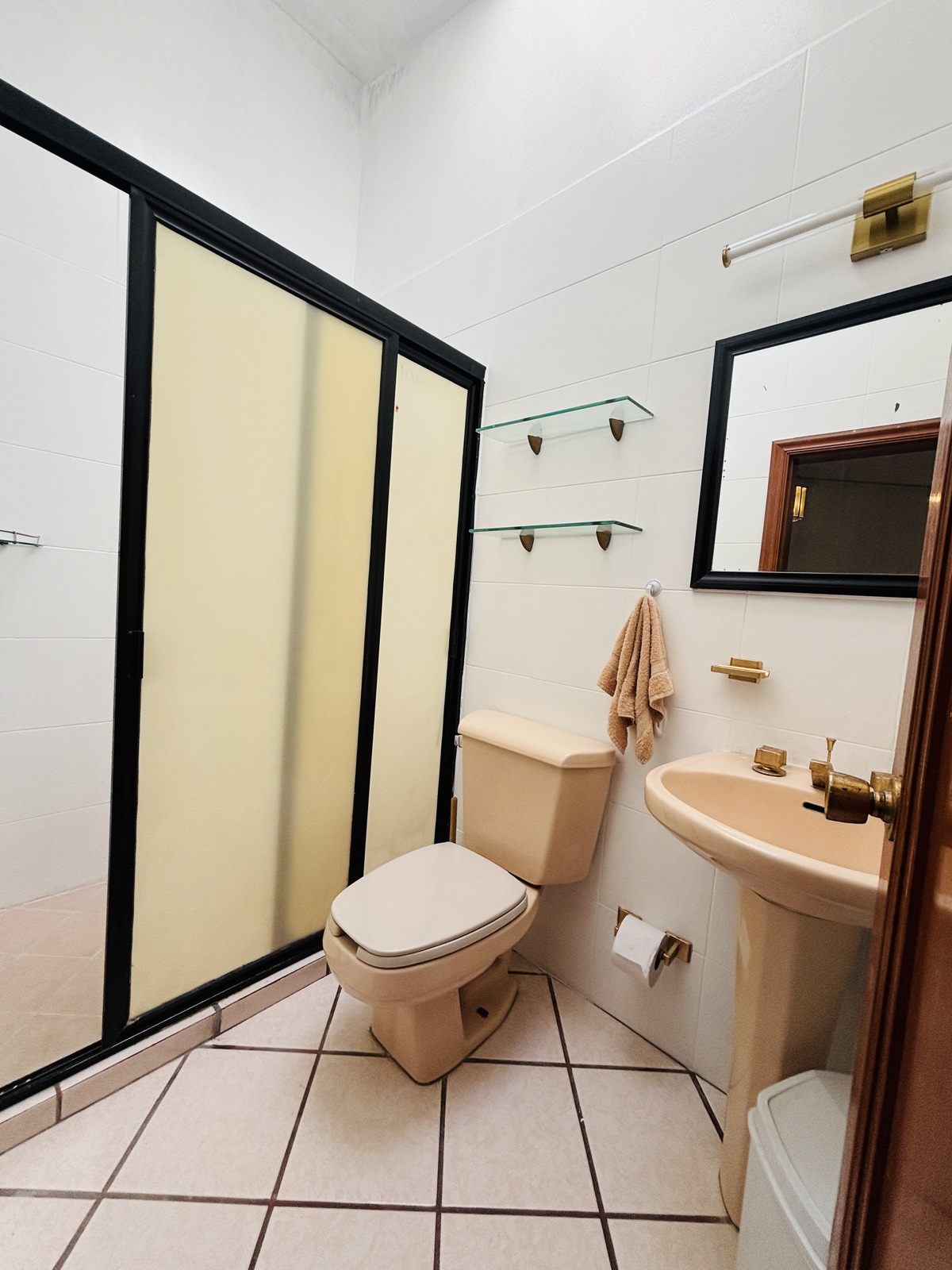 22 de 23: medio baño