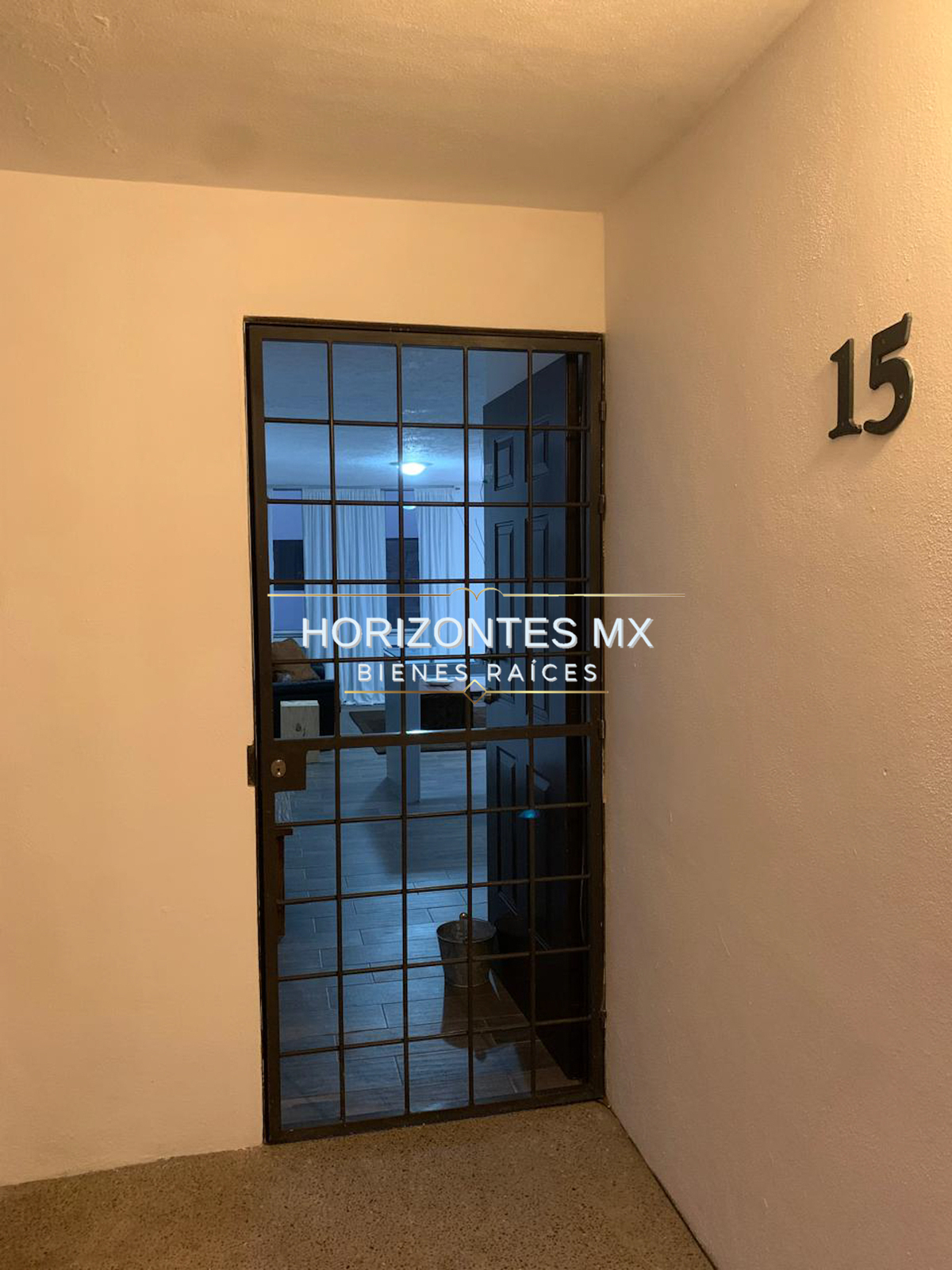 3 de 18