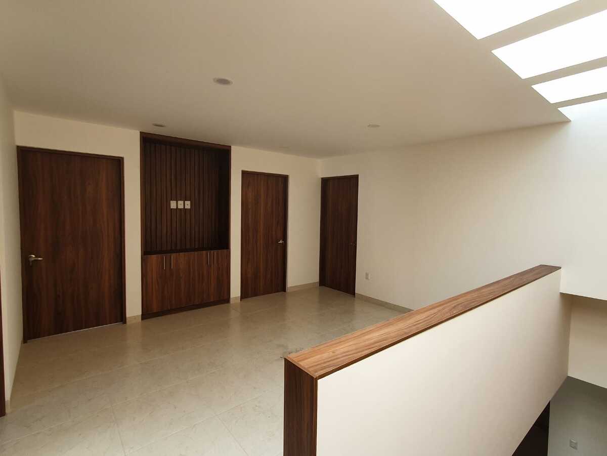 5 de 25: Sala de Televisión.
