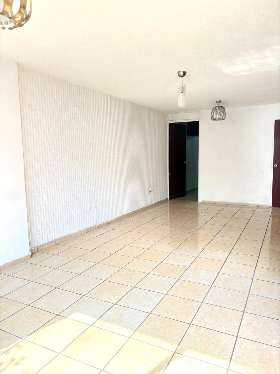 1 de 21: Sala y Comedor