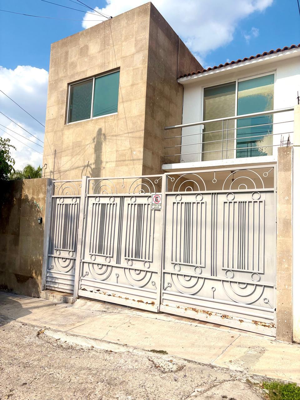 2 de 21: Fachada