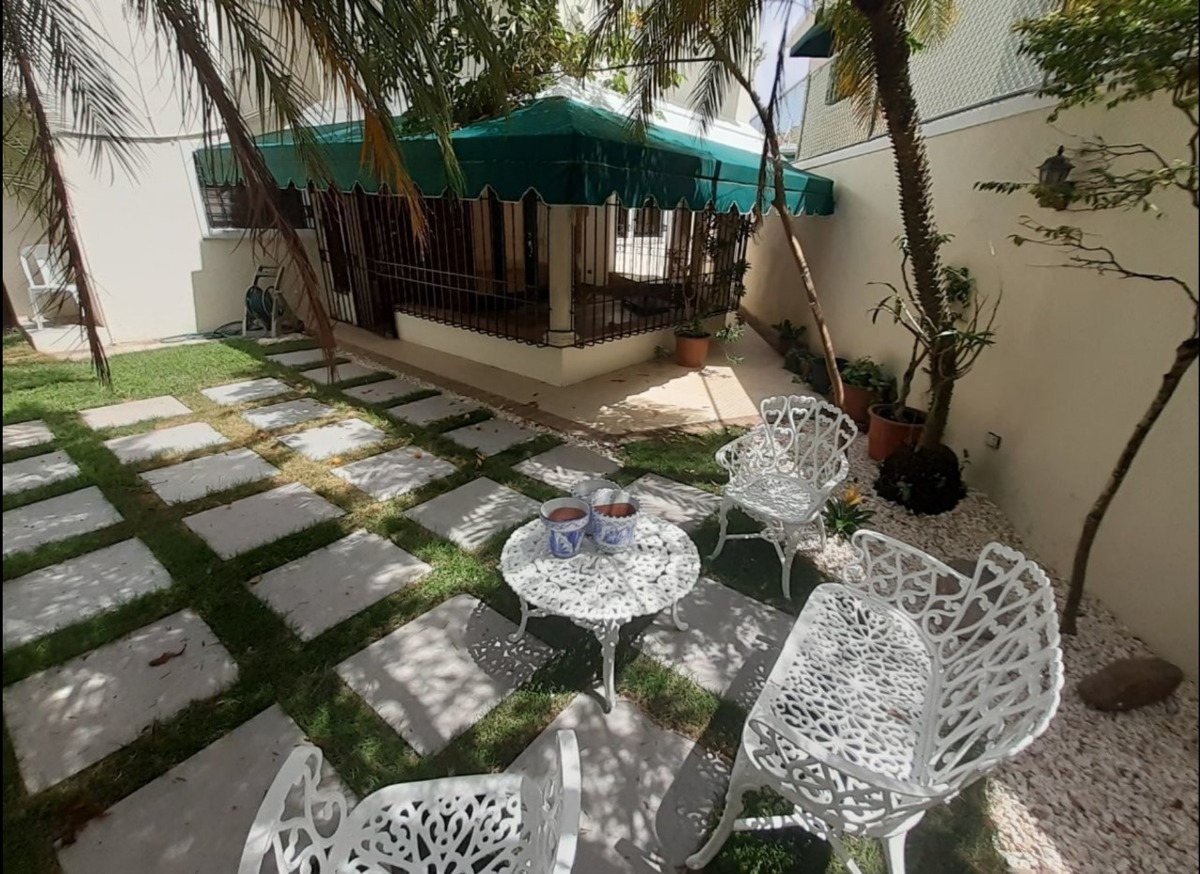 13 de 13: jardin