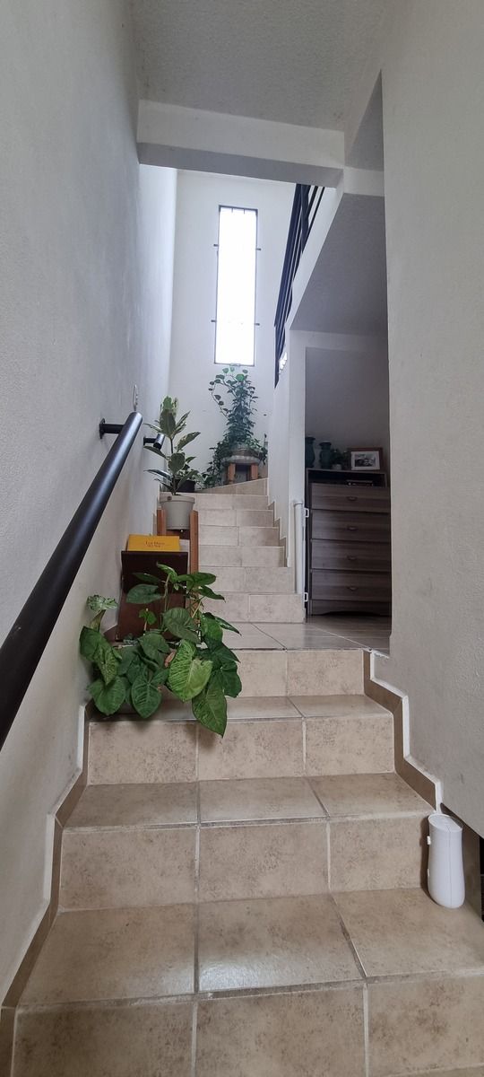 12 de 36: Acceso segundo piso