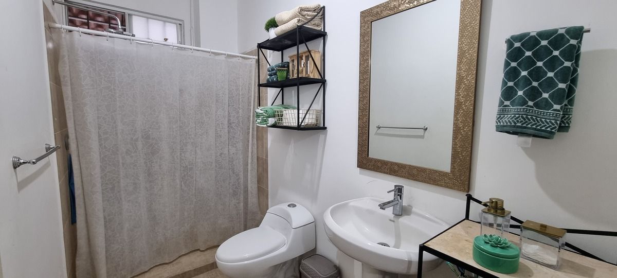 31 de 36: Baño Rec. Principal