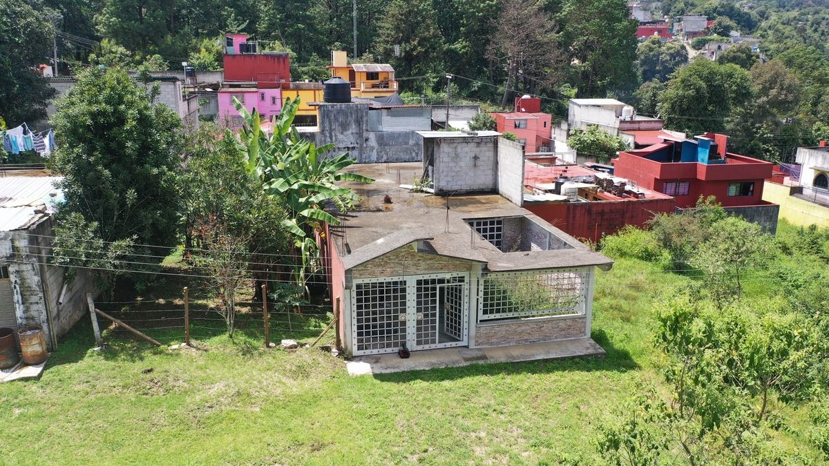 VENDA DE TERRENO COM CONSTRUÇÃO, HUAUCHINANGO, foto 1 de 5