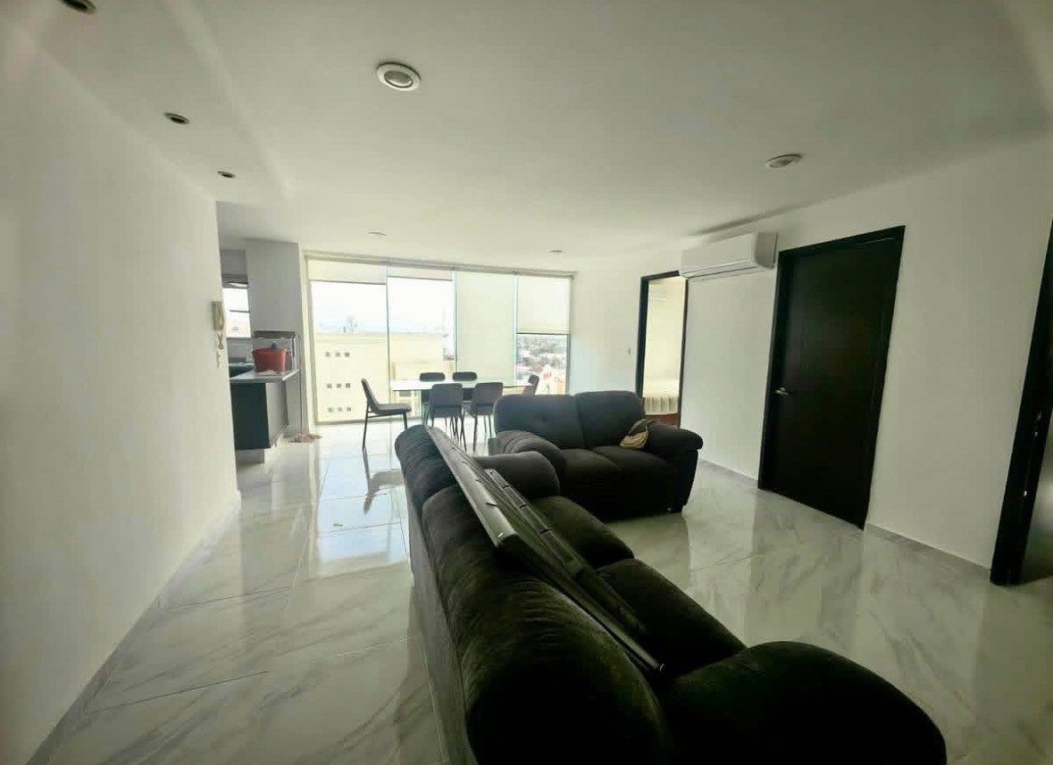 Para Alugar Apartamento Mobiliado em Boca Towers, foto 1 de 13