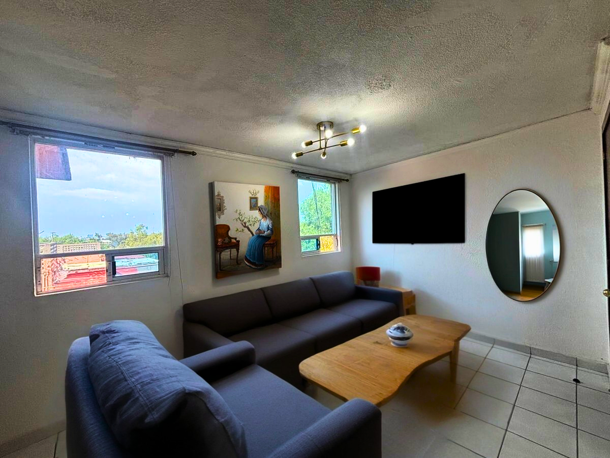 2 de 20: SALA DE ESTANCIA