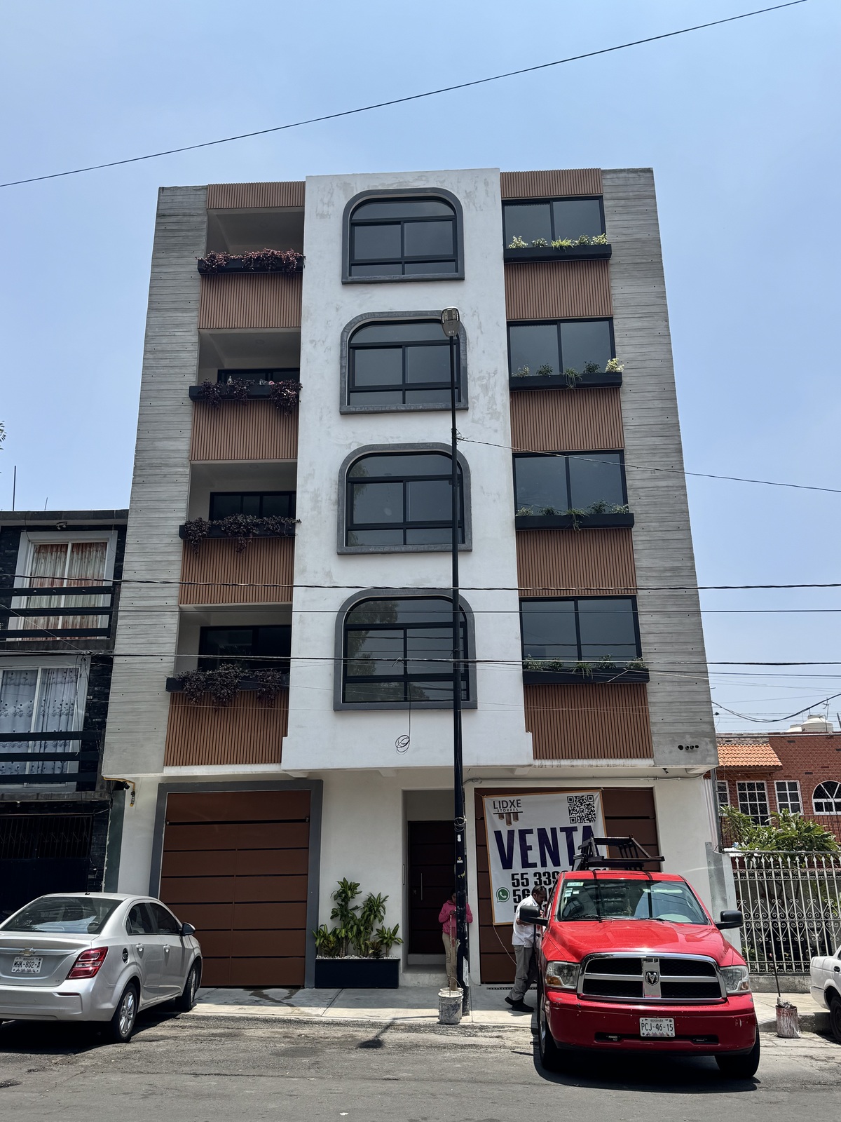 1 de 9: Fachada