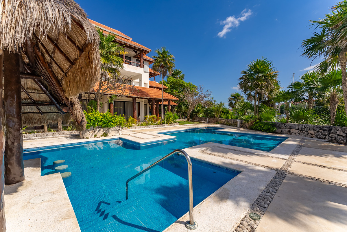 5 de 35: Second pool