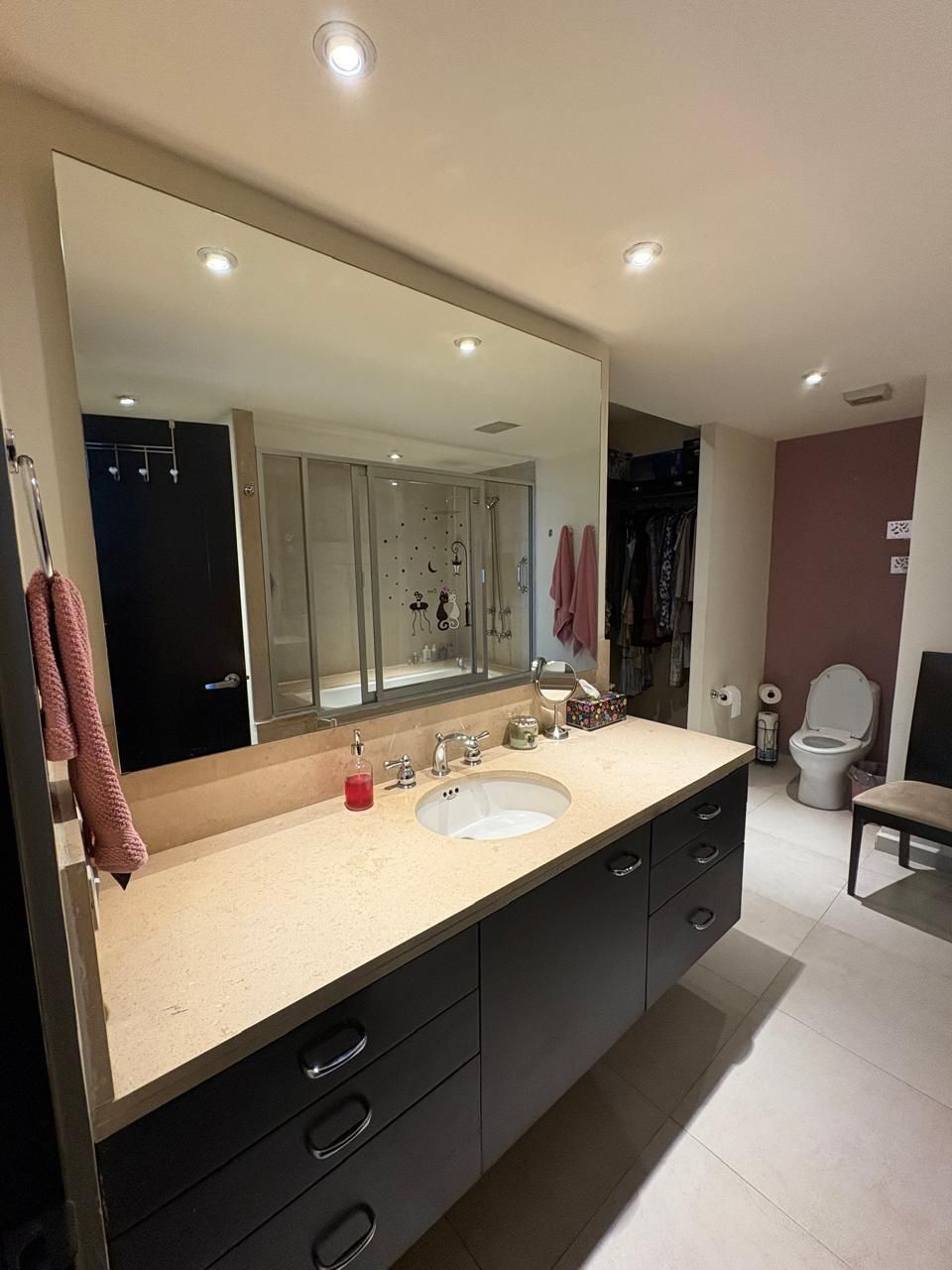 17 de 22: Baño recamara principal