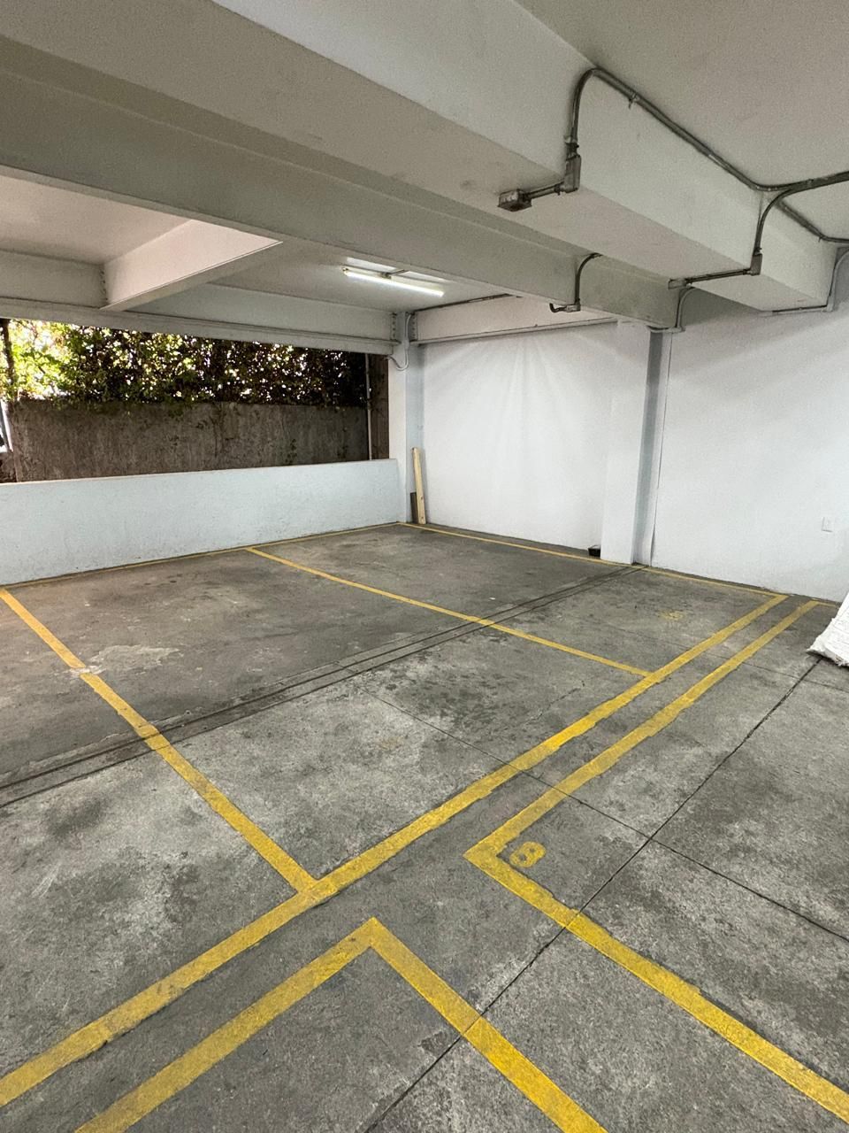 22 de 22: Estacionamiento