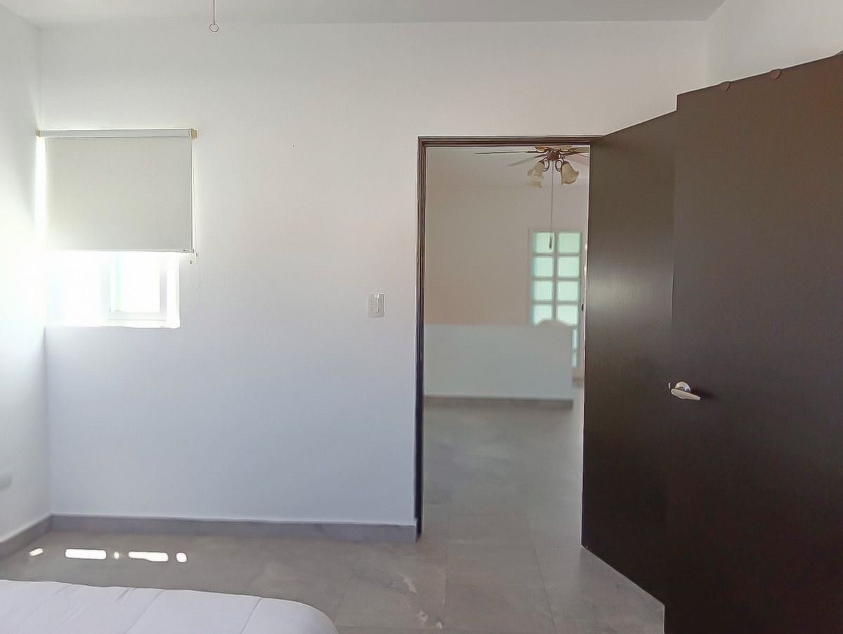 37 de 41: Segunda recámara secundaria