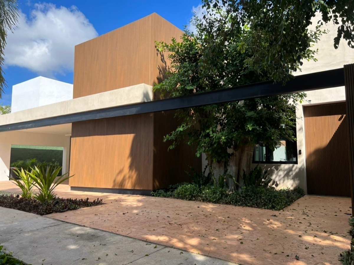 2 de 22: Fachada