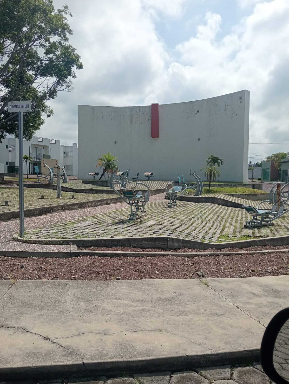 8 de 34
