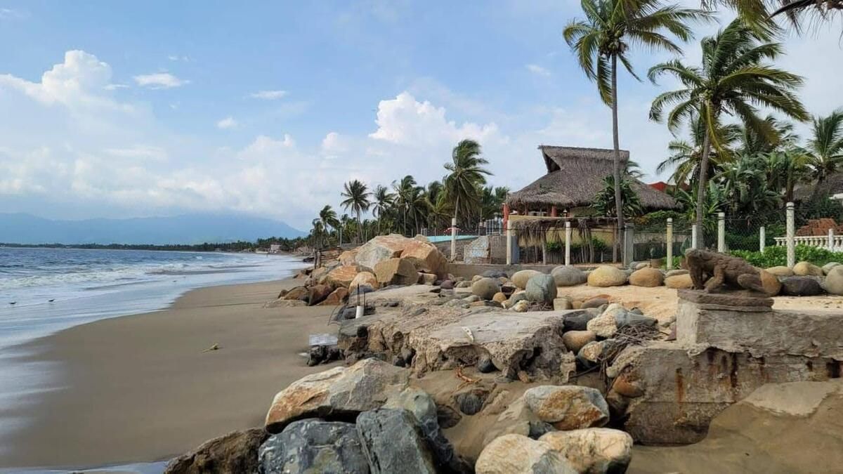 Lote en Playa Blanca Zihuatanejo frente al mar
