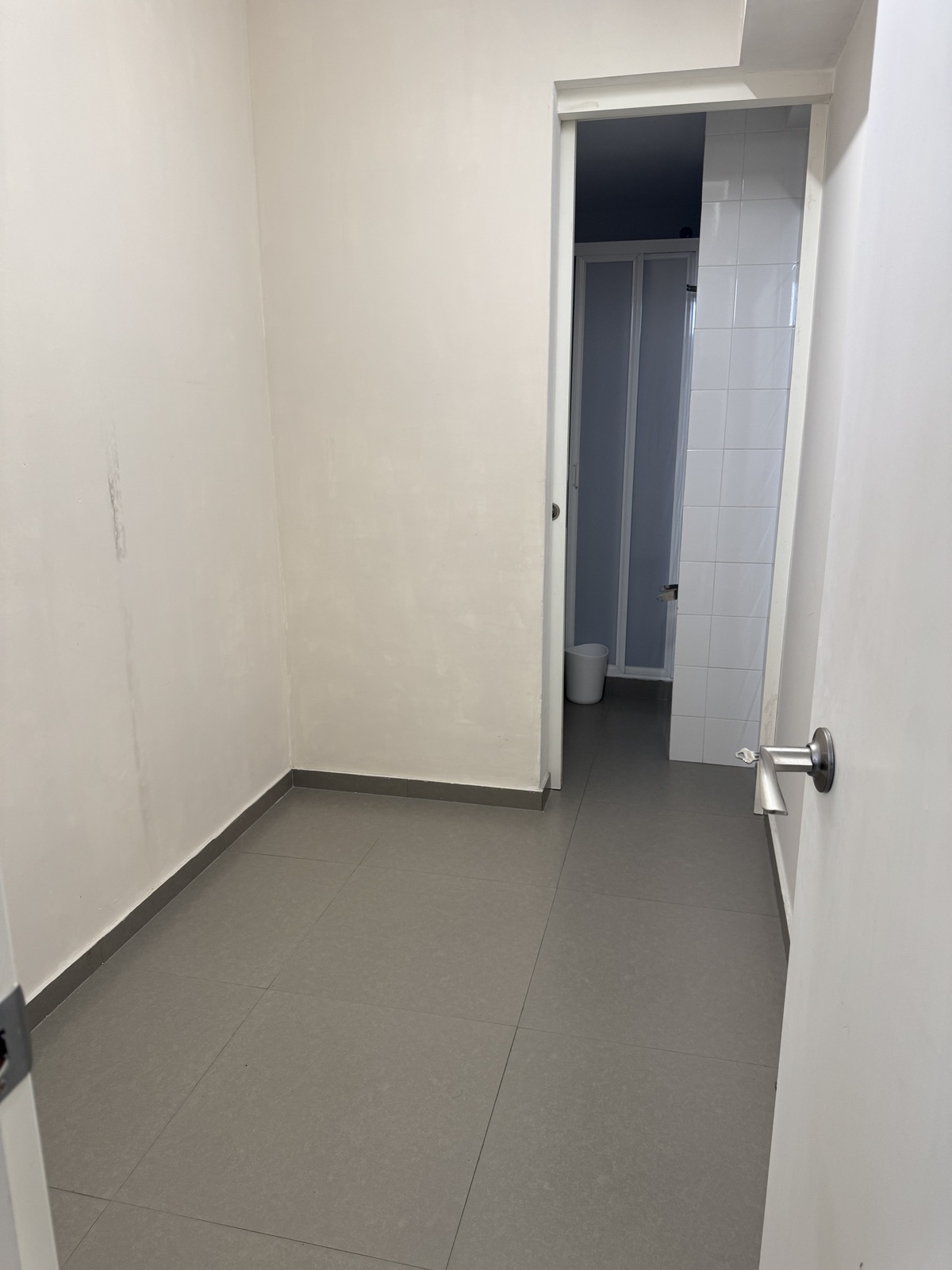 24 de 24: cuarto de servicio