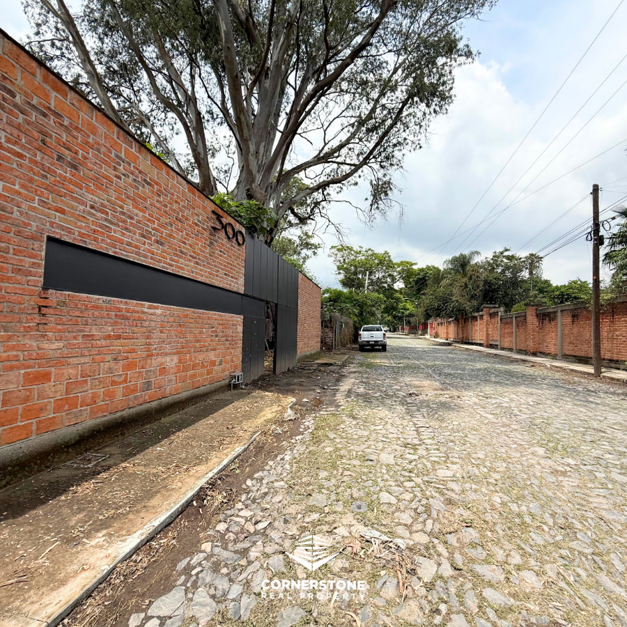 2 of 10: terreno en los gavilanes