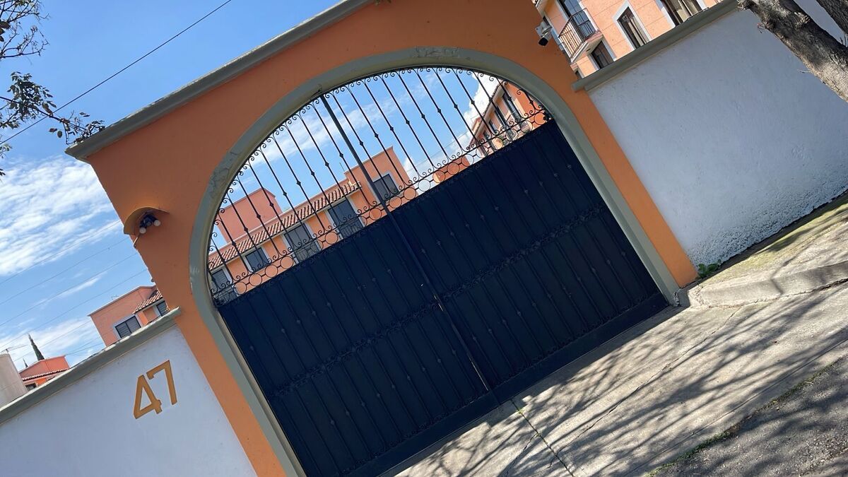 Entrada vehicular