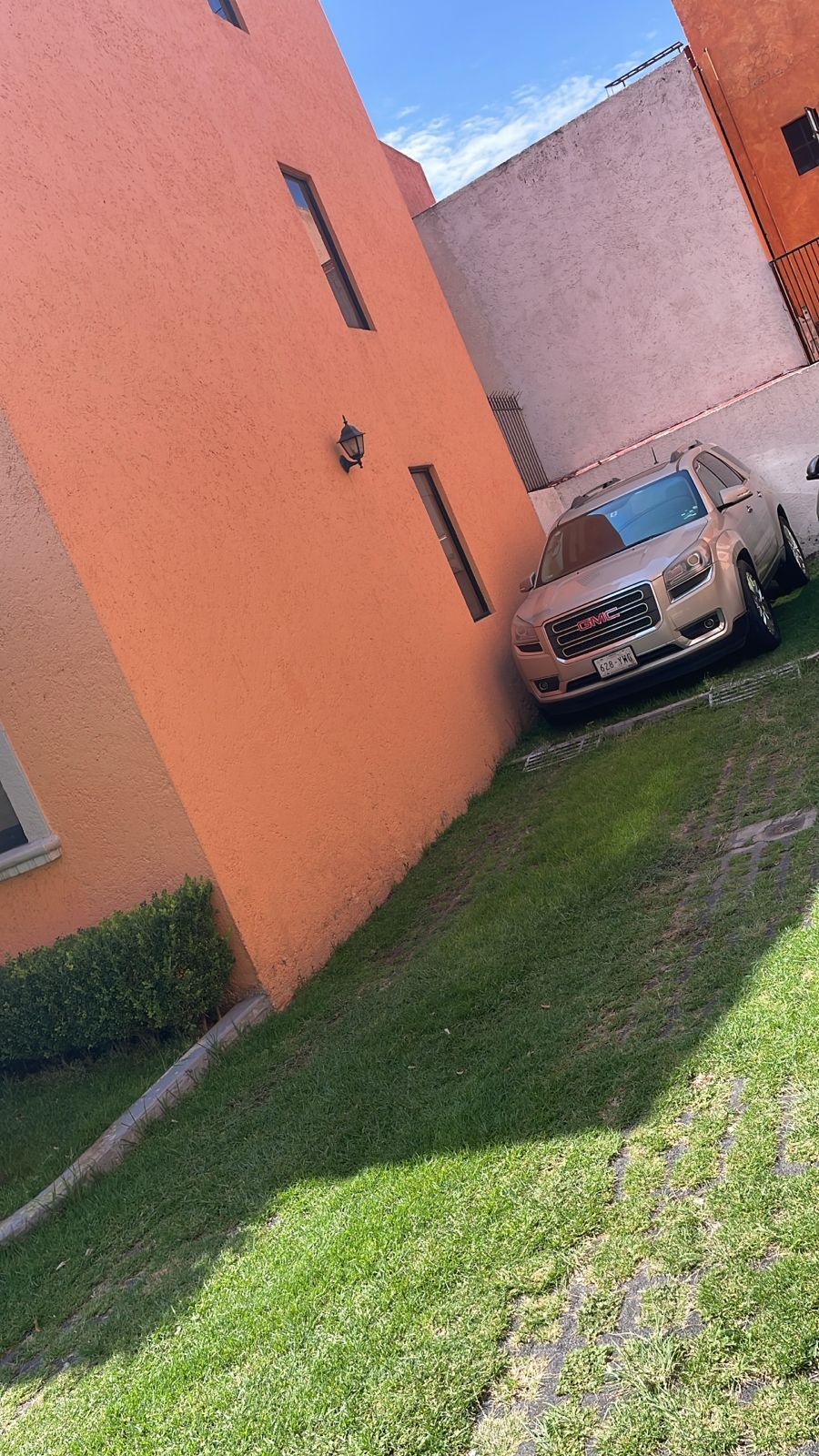 1 lugar de estacionamiento