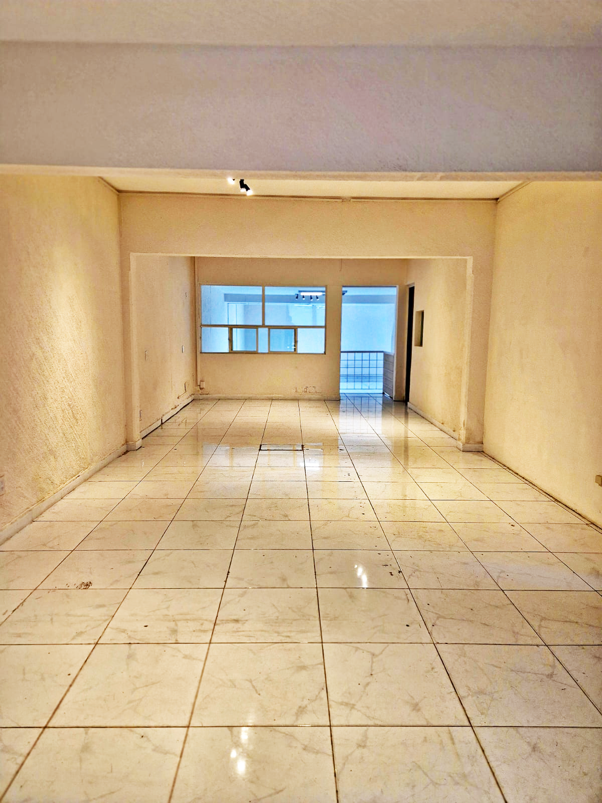Edificio de 3 pisos en venta Uso amplio suelo comercial PB Col. Anzures - foto 2