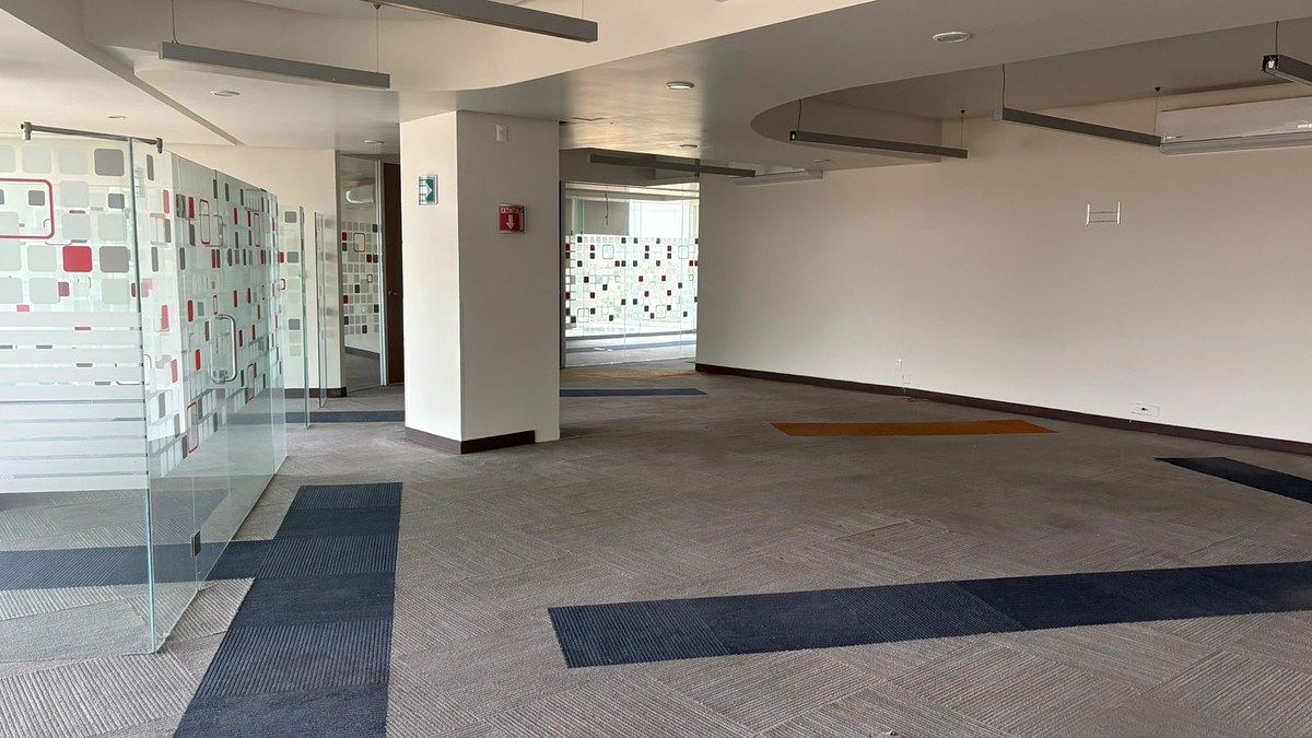 Office in Puerta de Hierro, Zapopan, photo 2 of 11