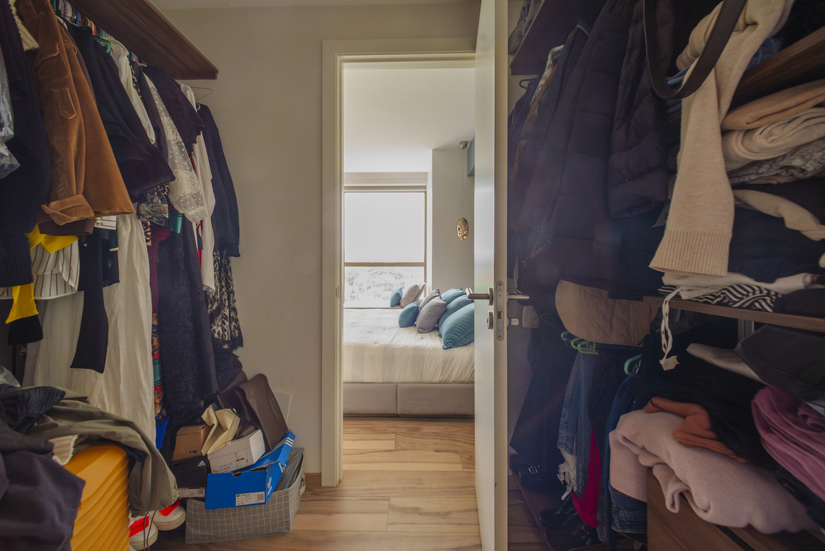 23 of 27: CLOSET RECAMARA PRINCIPAL