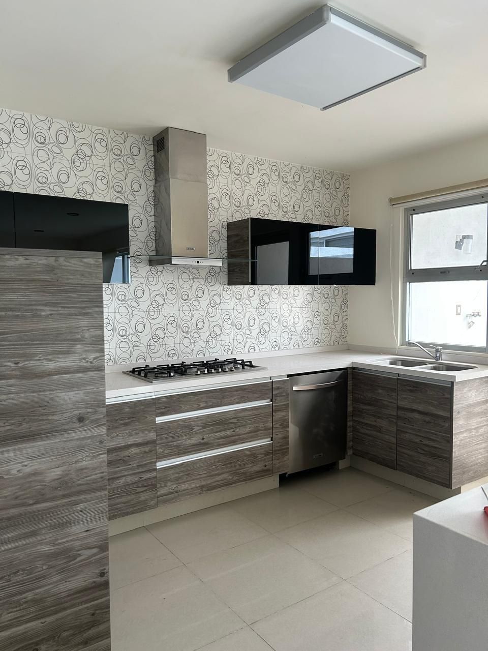 HOUSE FOR SALE HACIENDA JURIQUILLA SANTA FE + BEDROOMS + STUDY + BALCONY - foto 2
