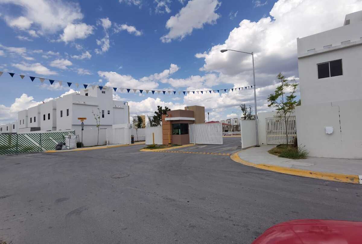 3 de 15
