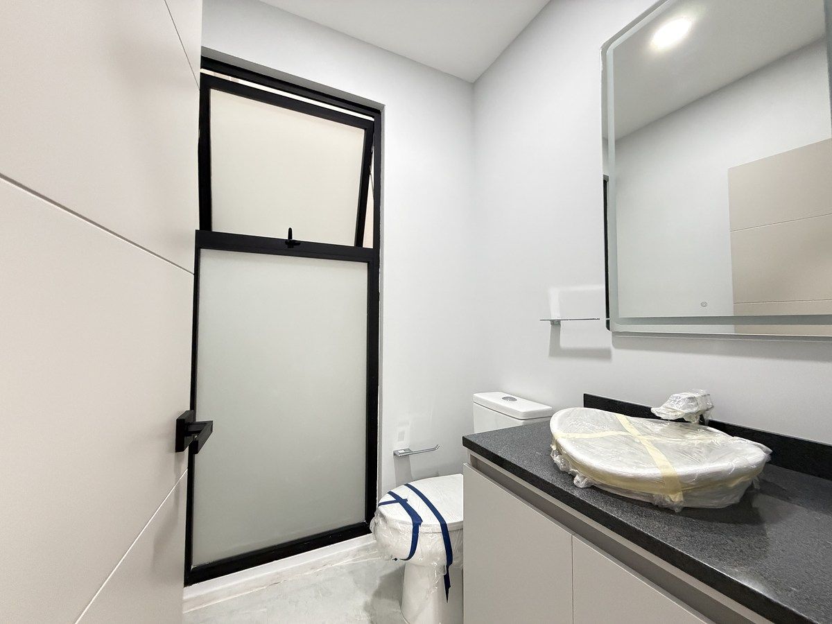 19 de 29: Baño vistas