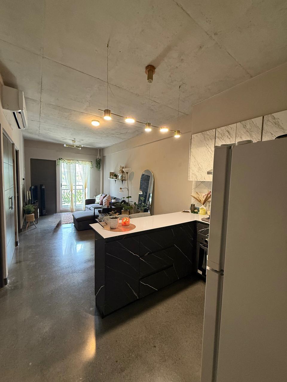 2 of 14: Cocina y sala