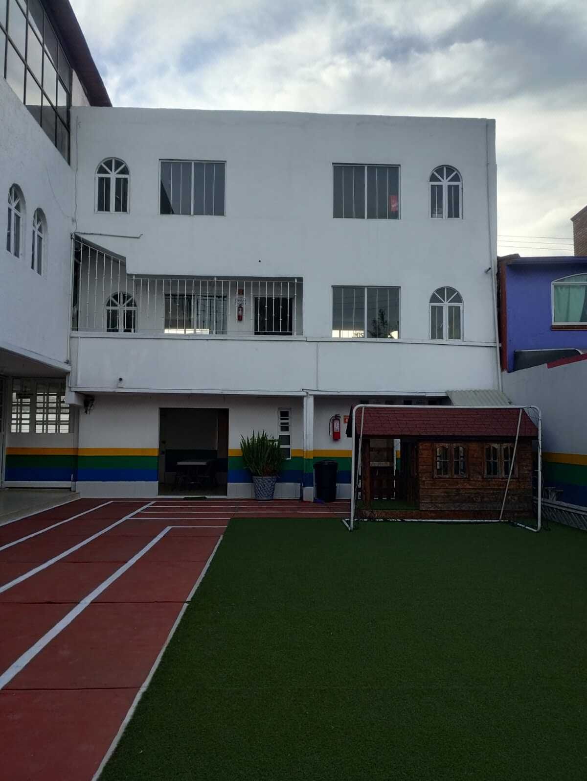 Edificio para Escuela, Oficinas, Consultorios, Hospital, Empresa, Comercio
