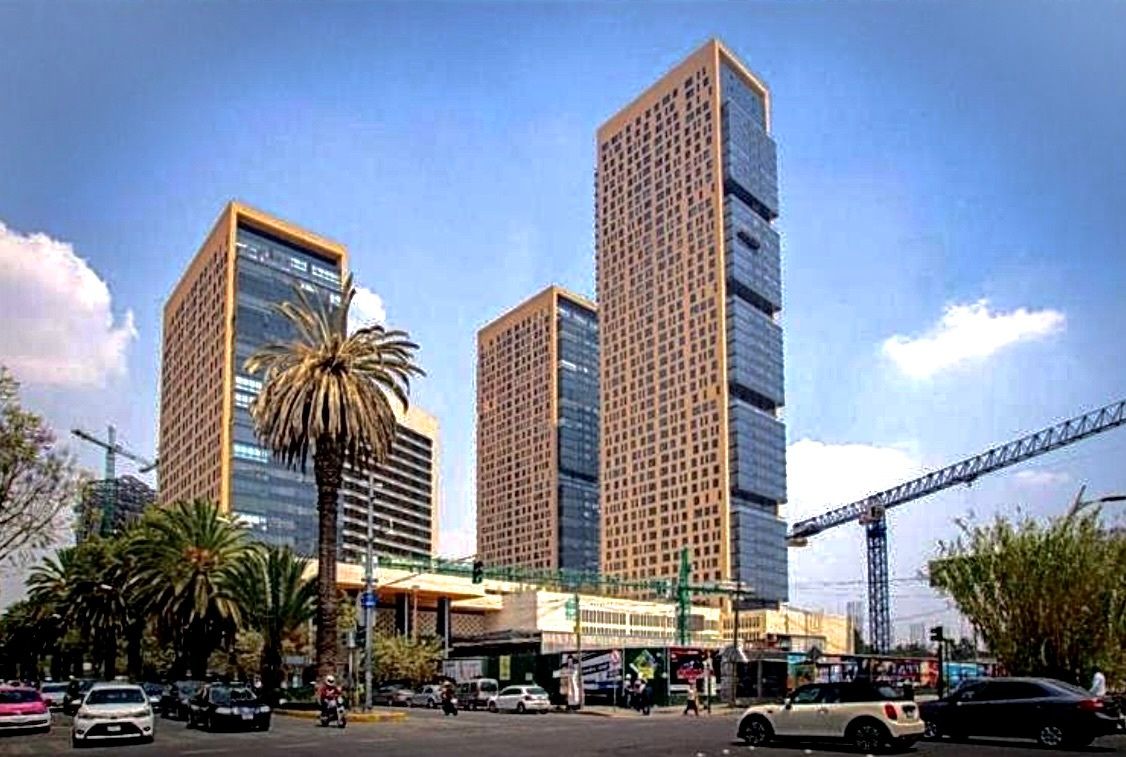 OFICINA PLUG AND PLAY EN MIYANA