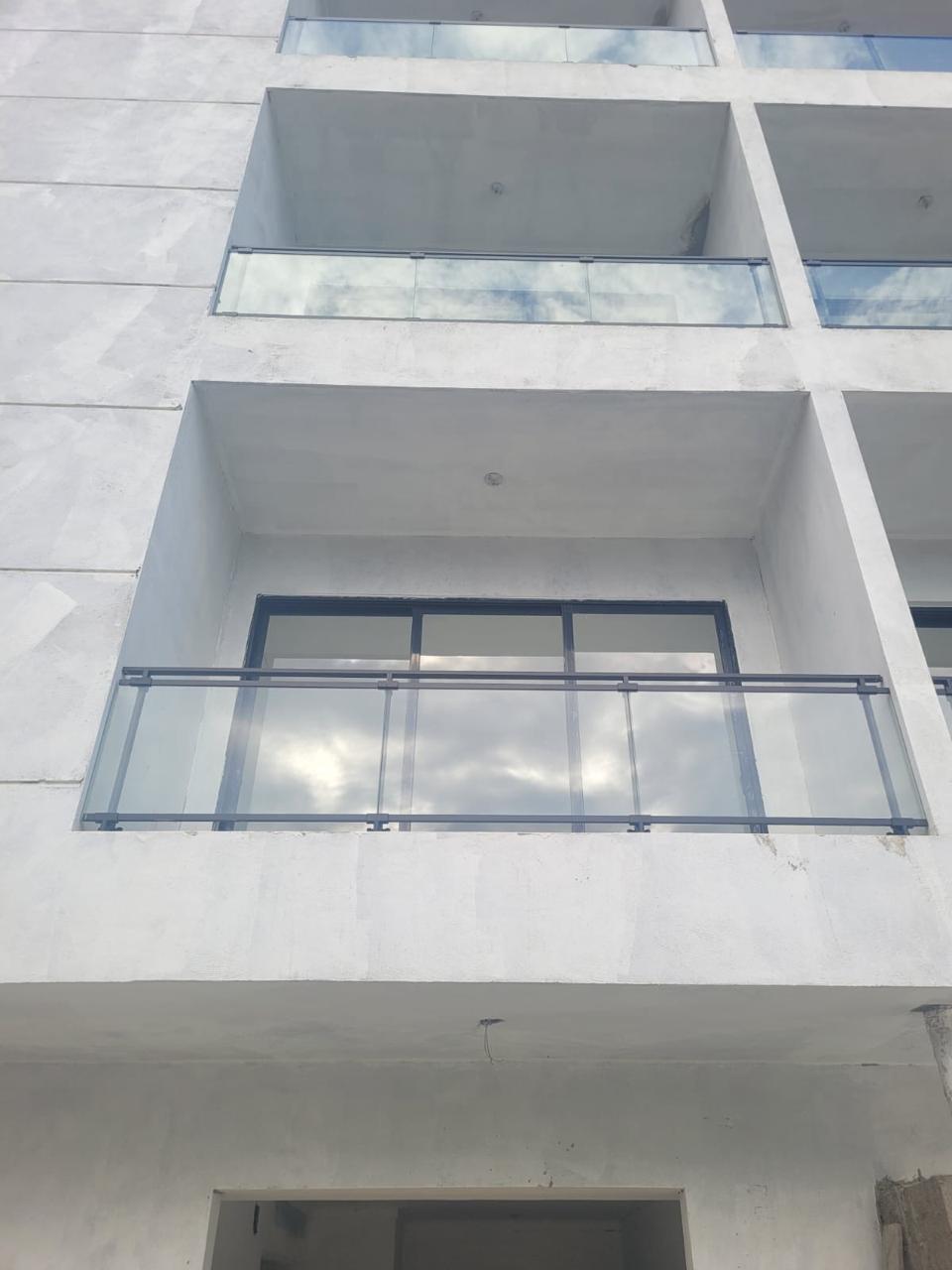 13 de 18